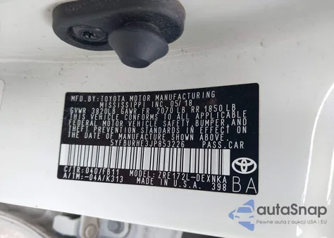 2018 Toyota Corolla Le z USA, uszkodzony, nr VIN 5YFBURHE3JP853226